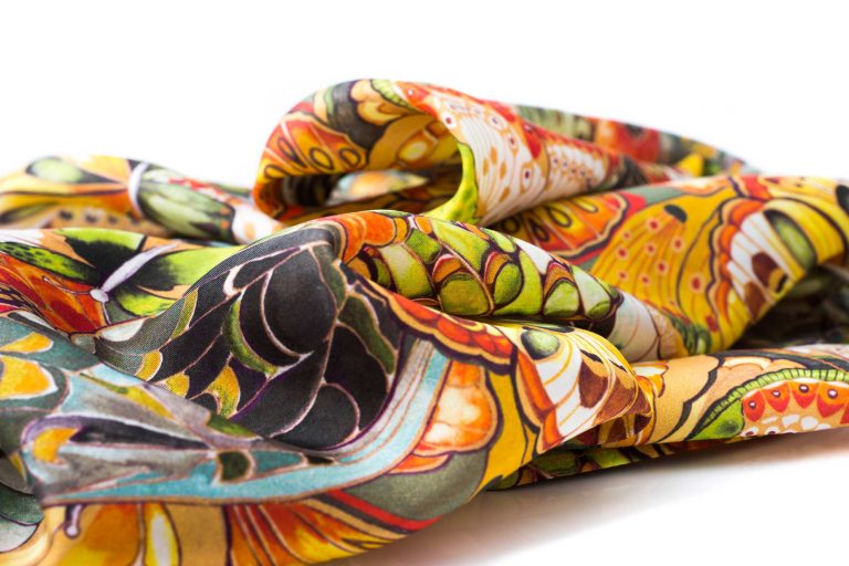 Habotai 8: Bright soft and with fall. 8mm.